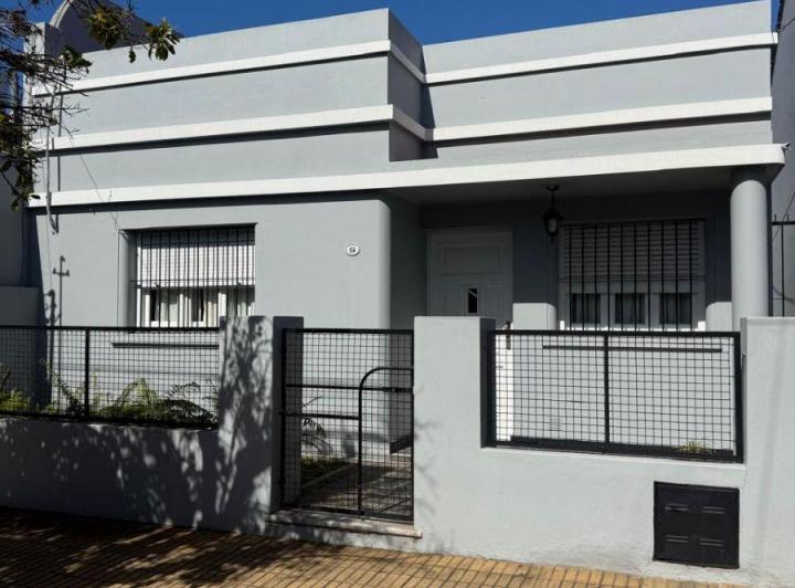 Casa · 80m² · 2 Ambientes