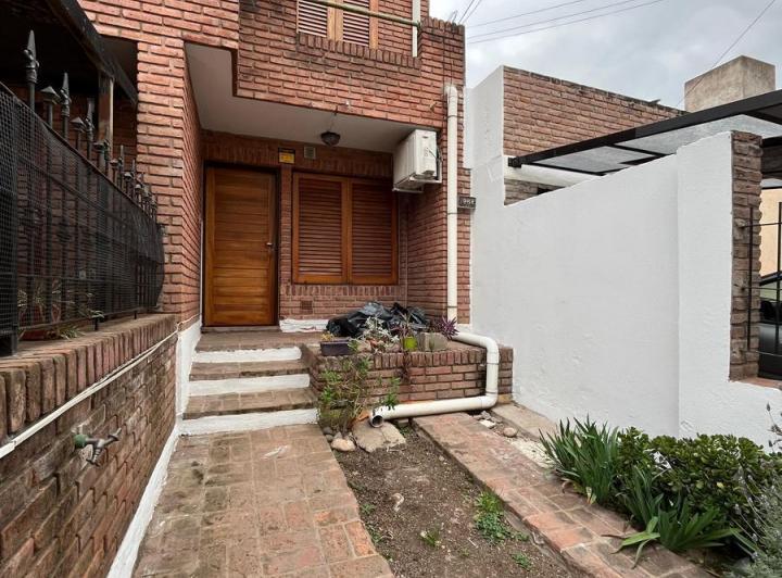 Casa · 125m² · 3 Ambientes · 1 Cochera