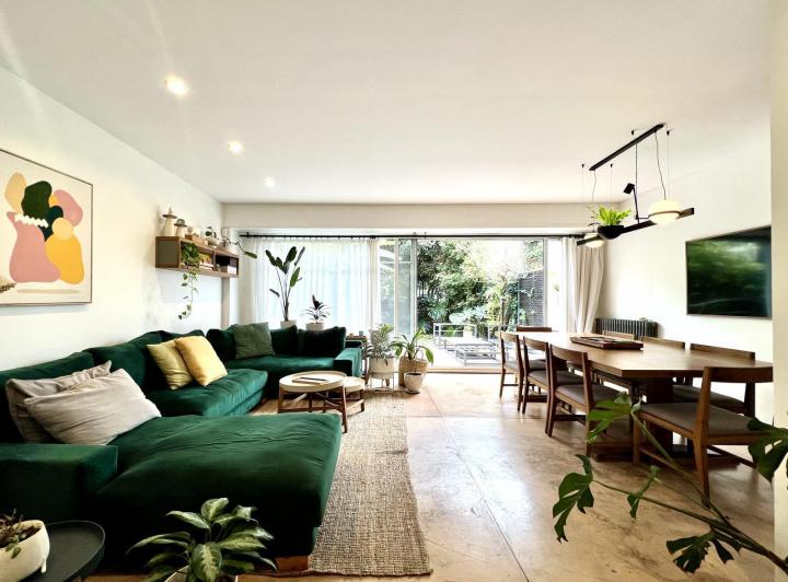 Casa · 168m² · 5 Ambientes · 1 Cochera