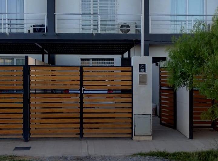 Casa · 75m² · 3 Ambientes · 1 Cochera