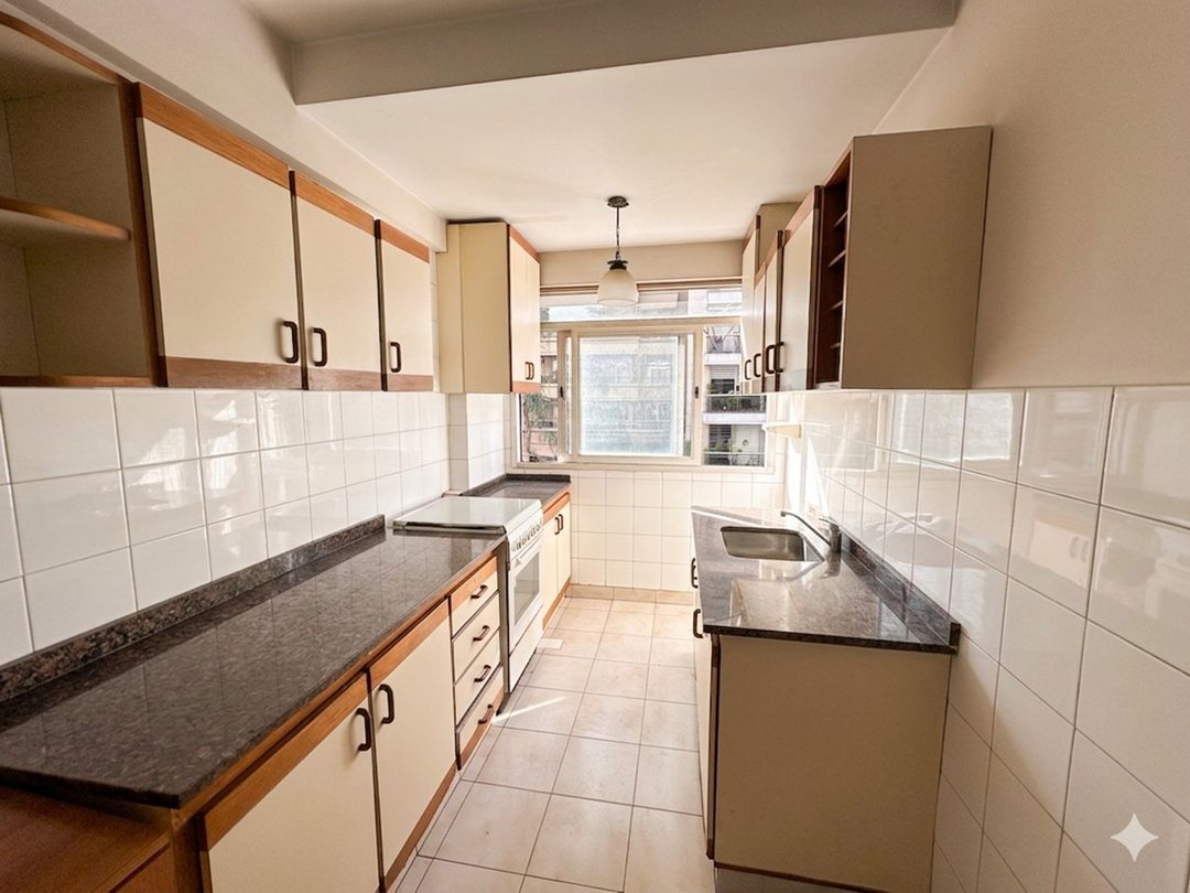 Departamento en Lomas centro 3 amb-Cochera-balcón