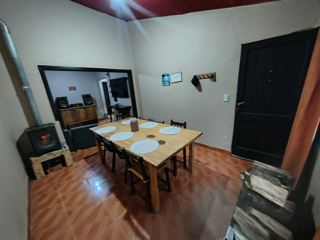 VENTA CASA 4 AMBIENTES PTE DERQUI PILAR