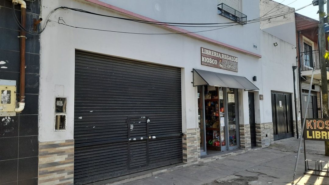 LOCAL EN VENTA Av. Florencio Varela - Ezpeleta