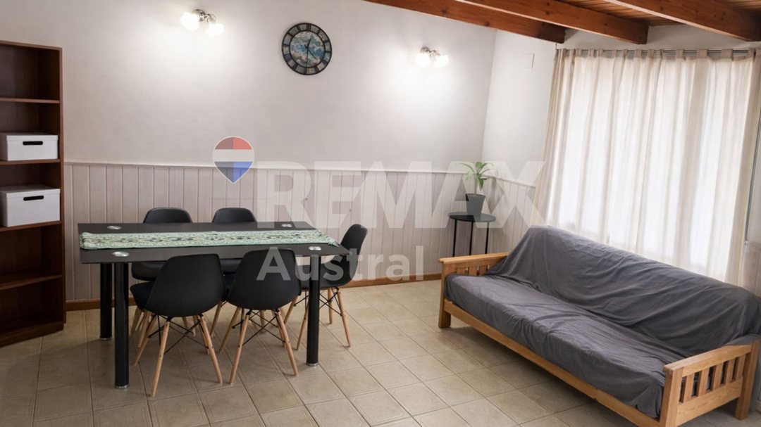 2 CASAS  AV. KENNEDY Y ROCA
