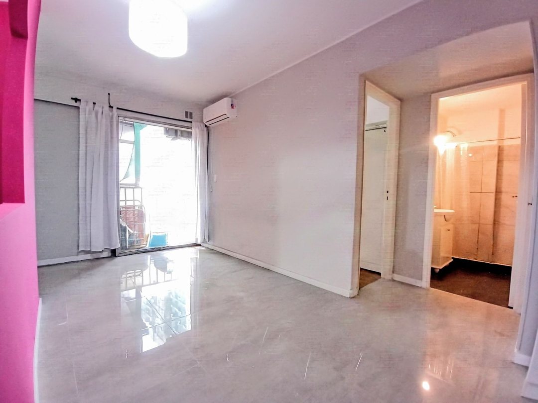 ALQUILER 2 AMBIENTES PARQUE PATRICIOS BALCON