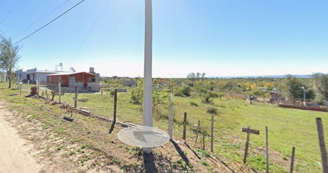 Terreno en Parque lago san roque Tanti.