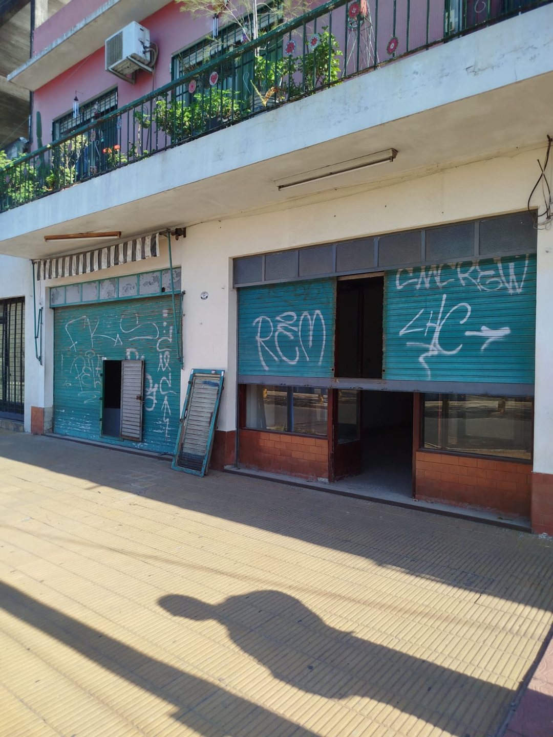 Venta Local, Paso del Rey