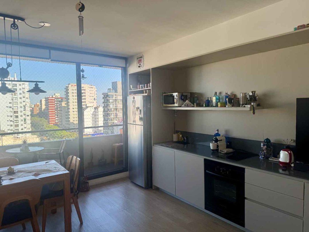 VENTA monoambiente balcon con cochera - La Lucila
