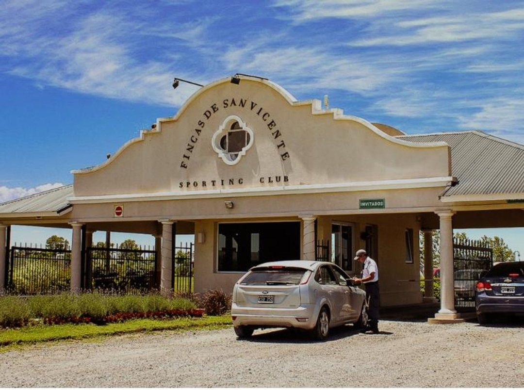 VENTA LOTE  FINCAS DE SAN VICENTE SPORTING