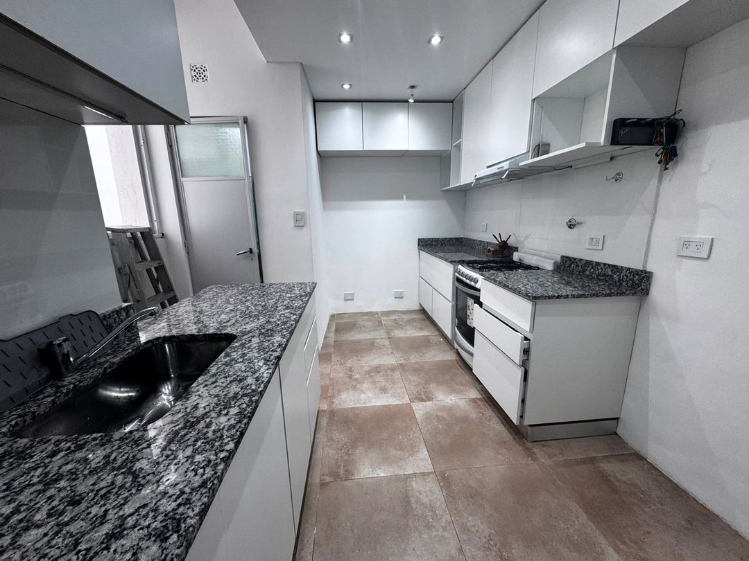 VENTA 3 DEPARTAMENTO ESTILO FRANCES BARRIO NORTE