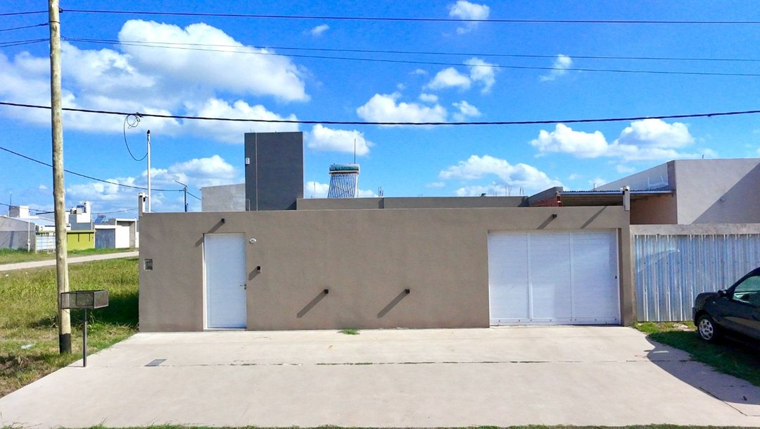 Moderna Casa de 1 Dorm. en Alquiler- Las Lilas