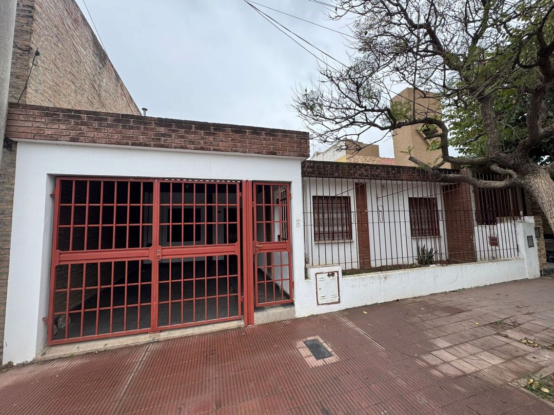 CASA EN VENTA SAN VICENTE