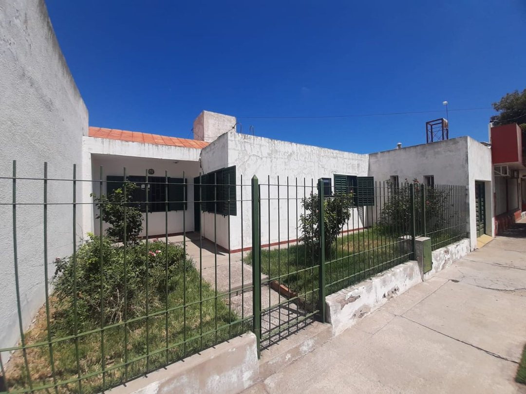 VENTA CASA DE BARRIO EL HORNERO II