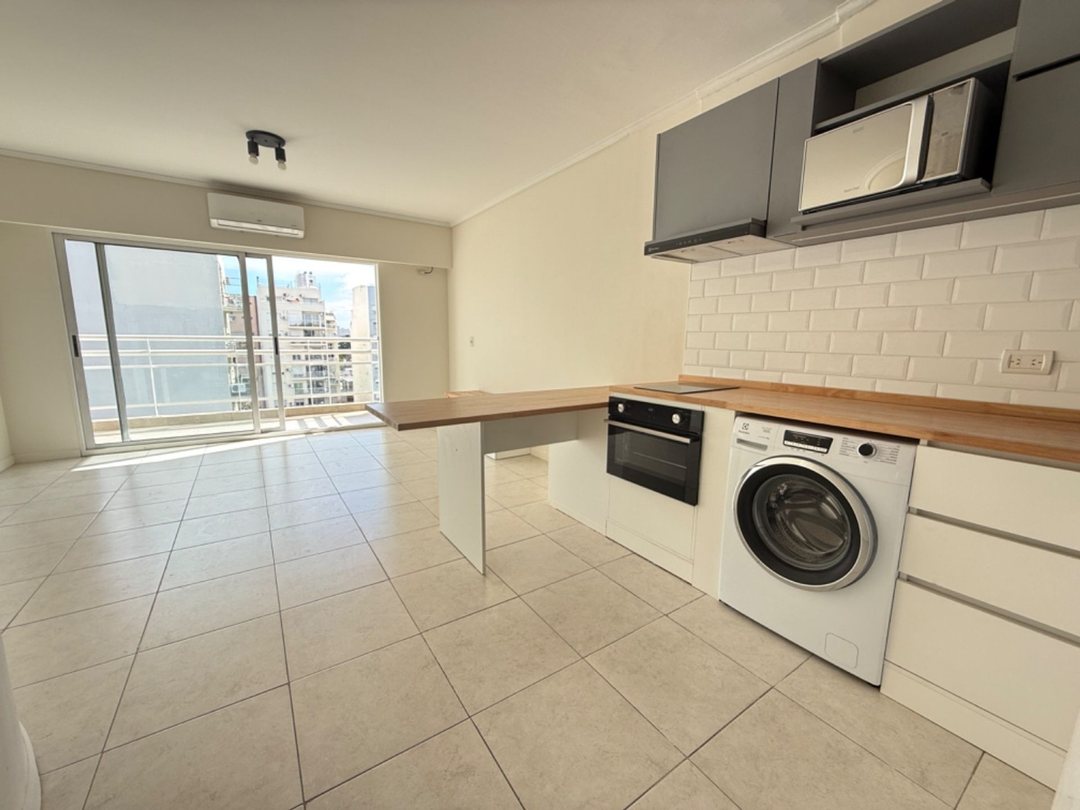 VENTA MONOAMBIENTE CON BALCON BELGRANO