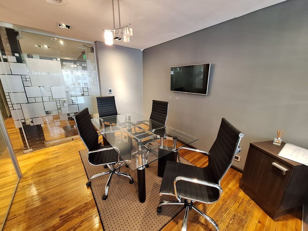 ALQUILER OFICINA AMUEBLADA 113 M2 EN MICROCENTRO