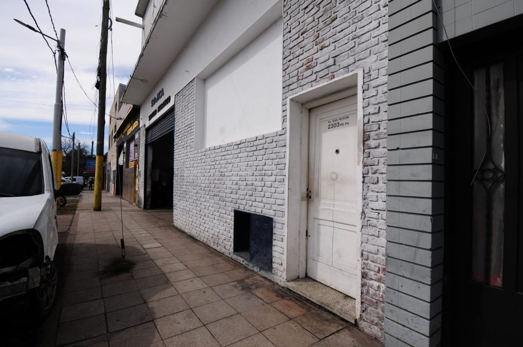 VENTA EN BLOQUE – DEPARTAMENTO / TALLER + GALPON