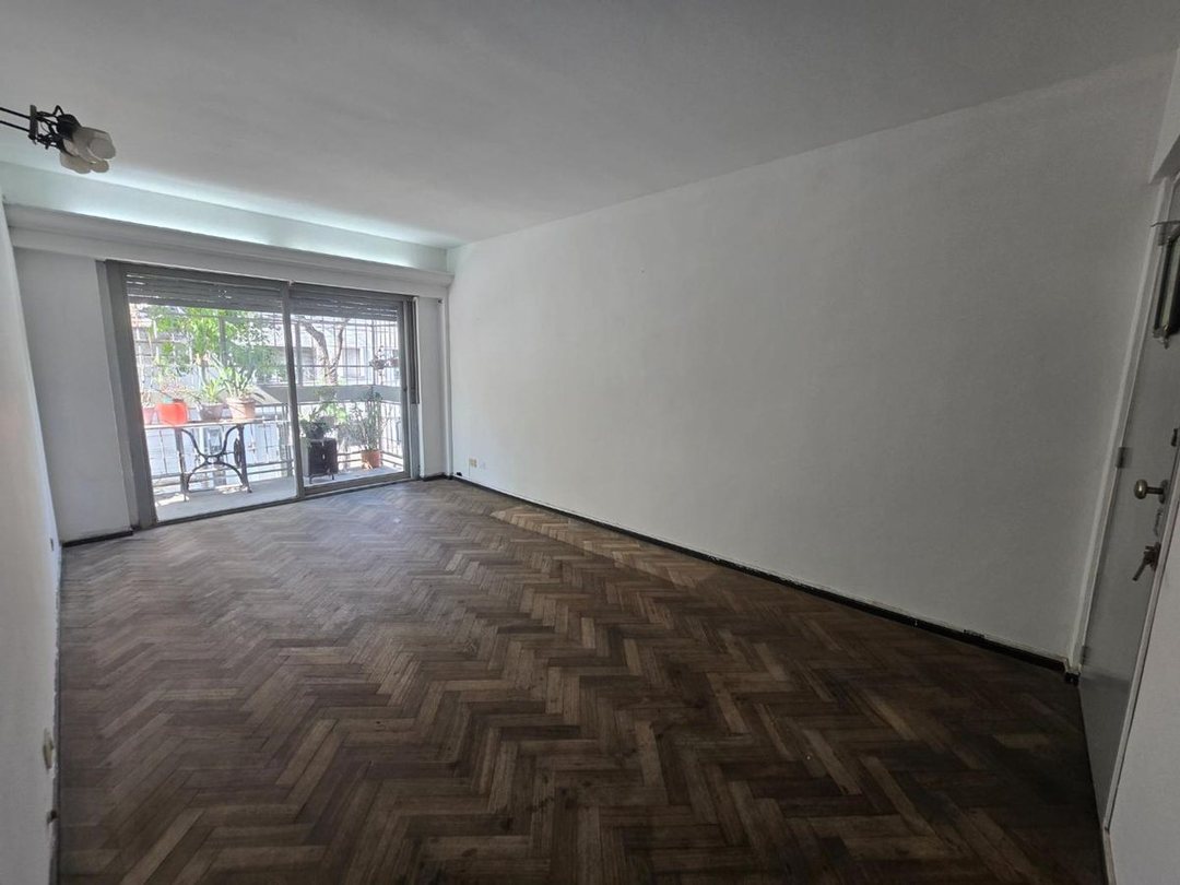 VENTA 3 AMBIENTES CON BALCON CONSTITUCIÓN