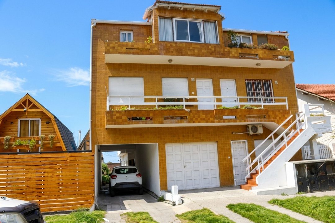 Venta Ph 3 ambientes Punta Mogotes 100 m del mar