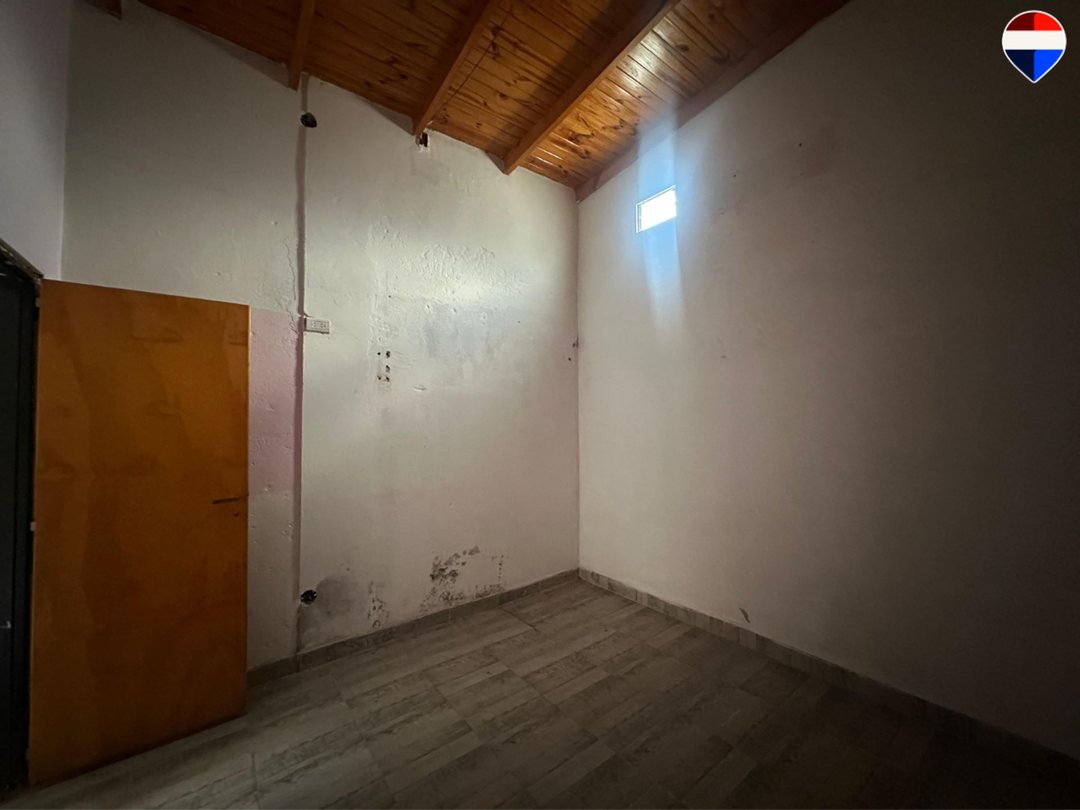 VENTA CASA MULTIFAMILIAR LANUS ESTE