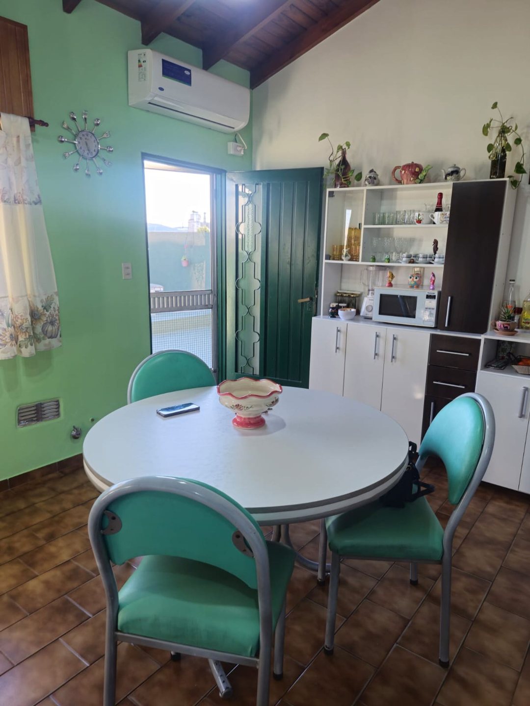 CASA 3 AMBIENTES LANUS OESTE VENTA  CON LOCAL