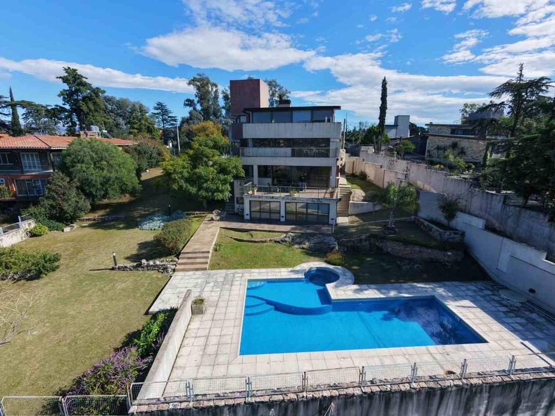 CASA 3 DORM EN VENTA CARLOS PAZ - VISTA PANORAMICA
