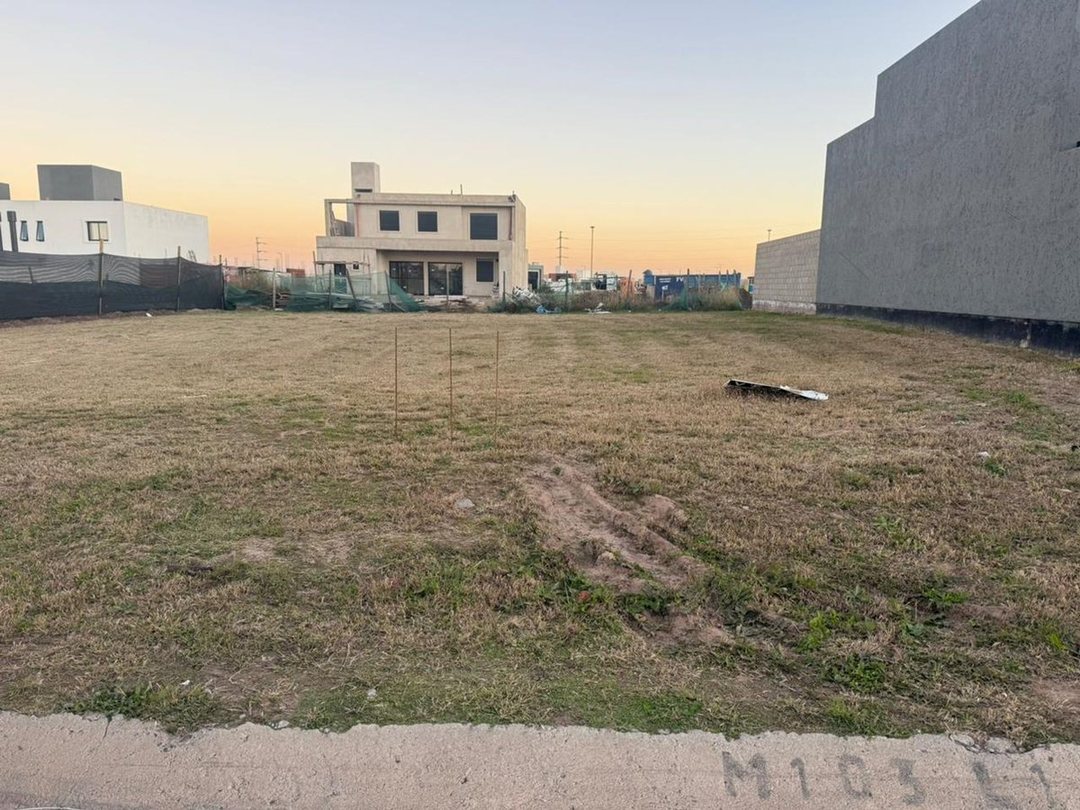 LOTE 360 APTO DUPLEX DOCTA AVENIDA ETAPA 5