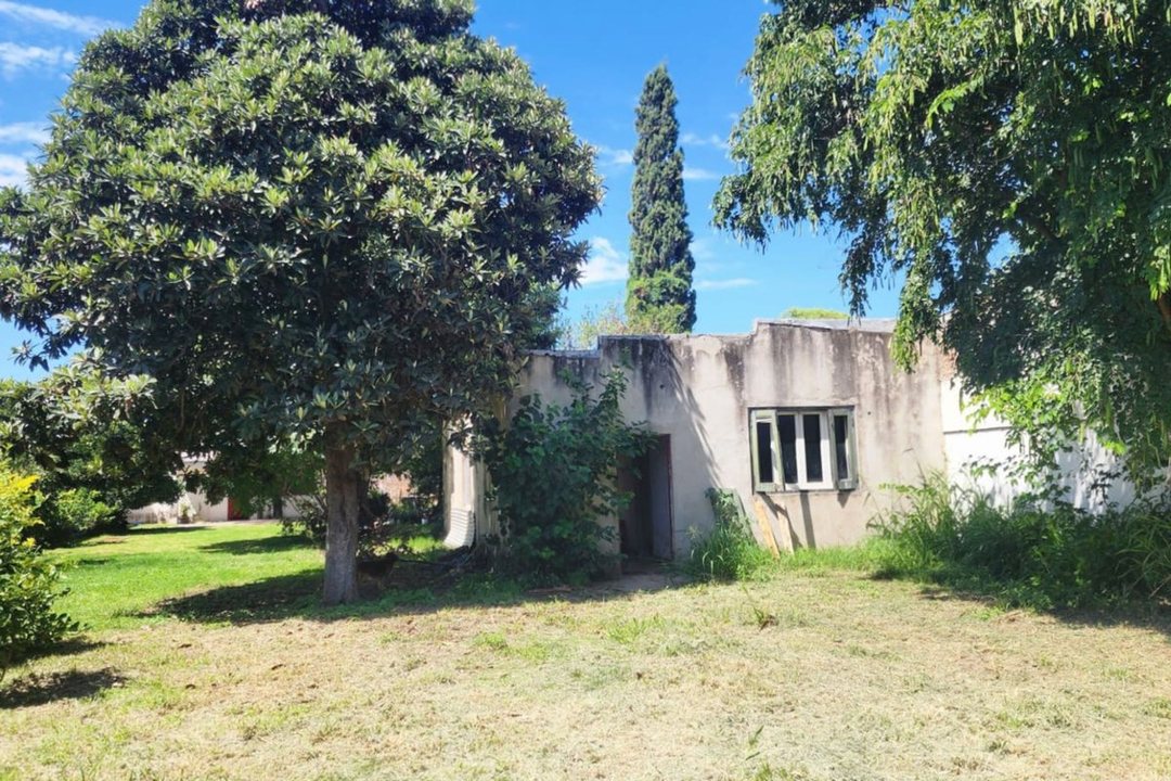 Ideal inversores casa a refaccionar + gran terreno