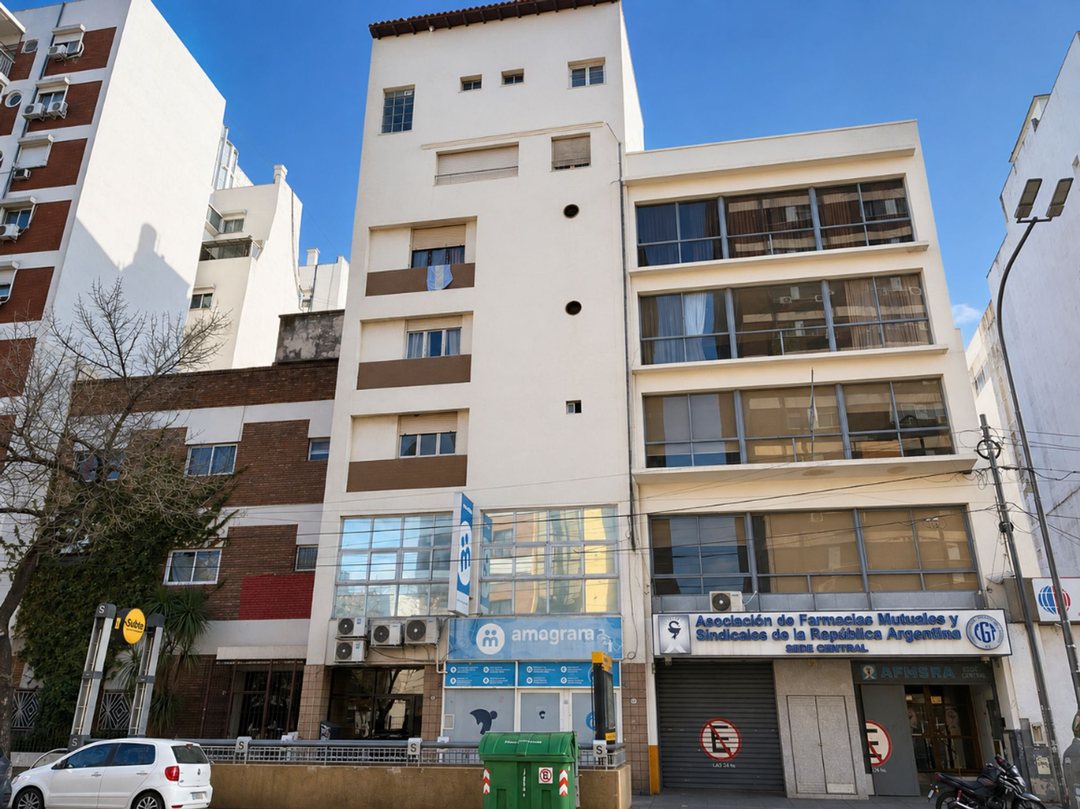 VENTA DEPARTAMENTO DOS AMBIENTES CON PATIO
