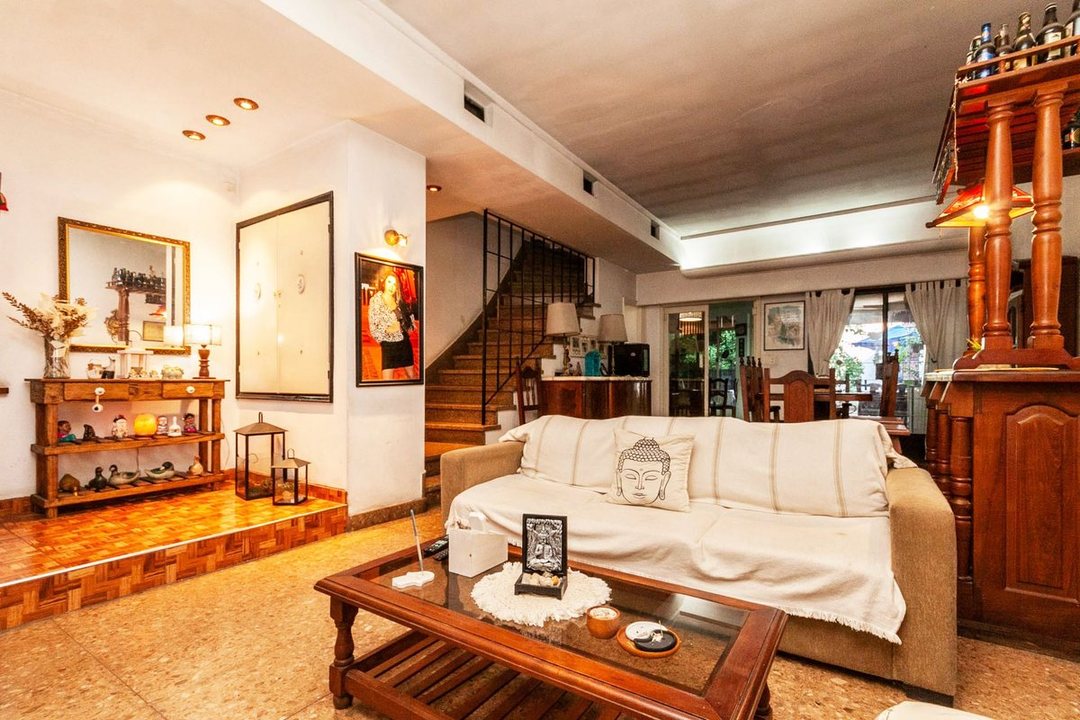 CASA 4 AMBIENTES LANUS ESTE ZONA CENTRICA