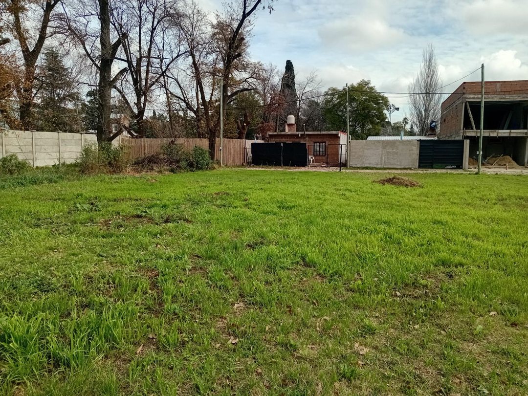VENTA LOTE MERLO