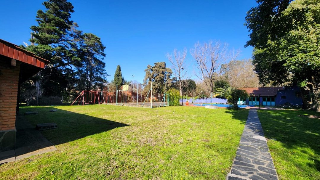 CASA QUINTA 4 AMBIENTES A LA VENTA EN TORTUGUITAS