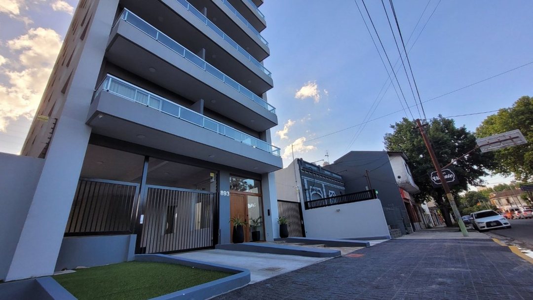 VENTA DEPTO 2 AMB A ESTRENAR CON COCHERA. QUILMES