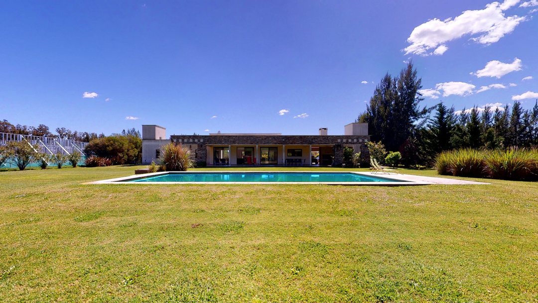 CASA EN VENTA EN CAMPOS DE ROCA