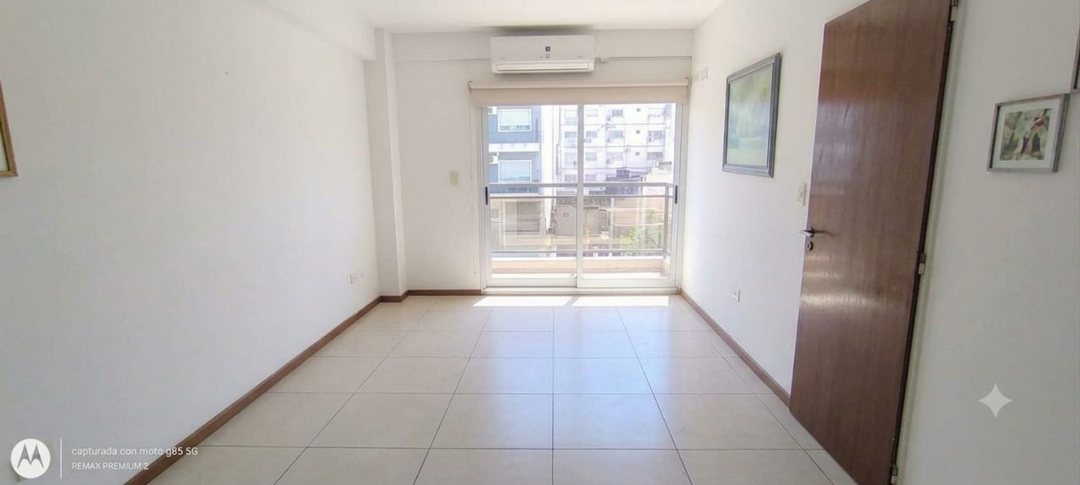 DEPARTAMENTO 2 AMB. BARRACAS AMPLIO CON BALCÓN