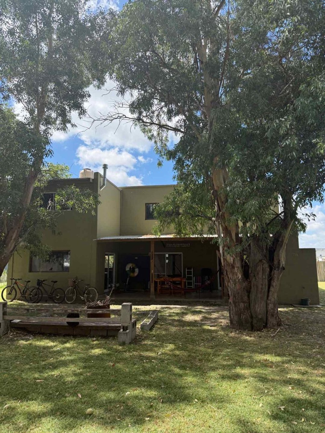 Casa en Venta+Pileta+Parrilla+3 Dorm+Escritorio