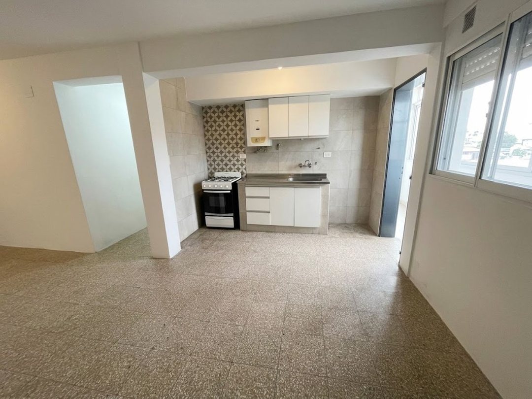 Departamento de 3 dormitorios barrio Roma