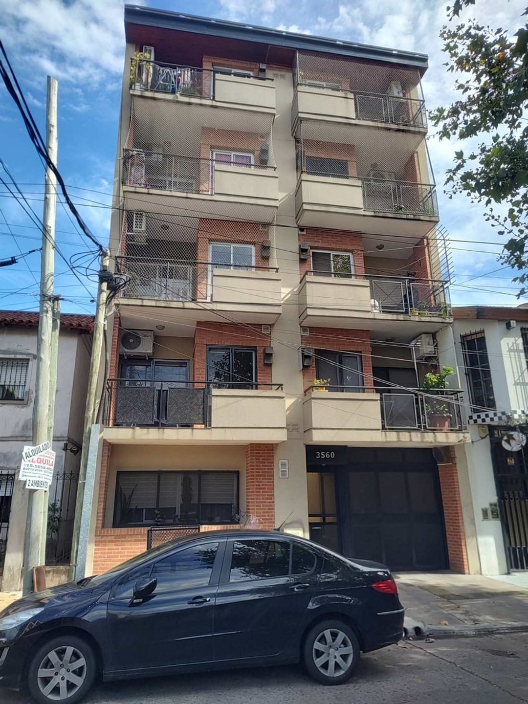 VENTA DEPARTAMENTO 2 AMBIENTES SAENZ PEÑA-COCHERA