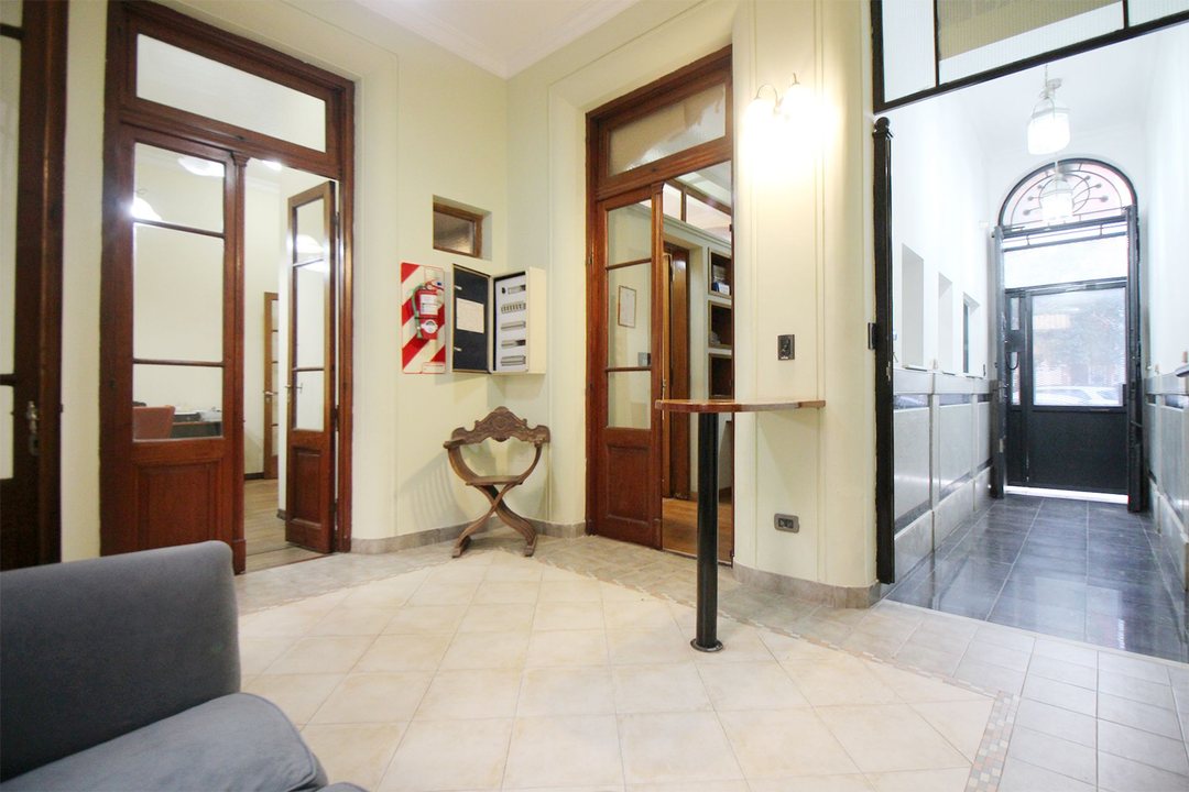 VENTA Oficina/Casa 6 Amb con gran Terraza Paternal