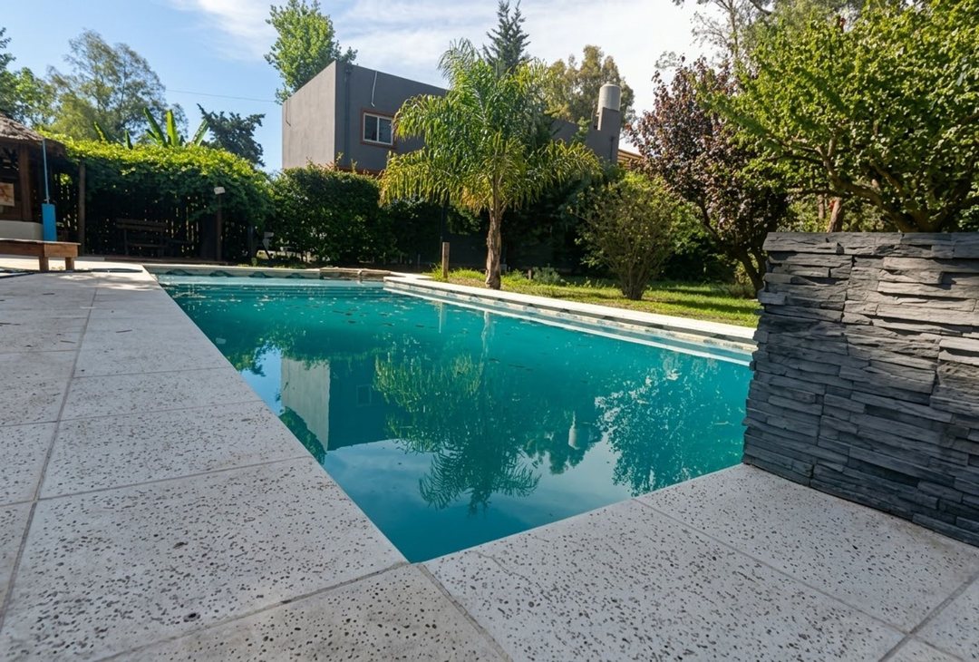 VENTA QUINTA PILETA 2.500MT LOTE FCO. ALVAREZ