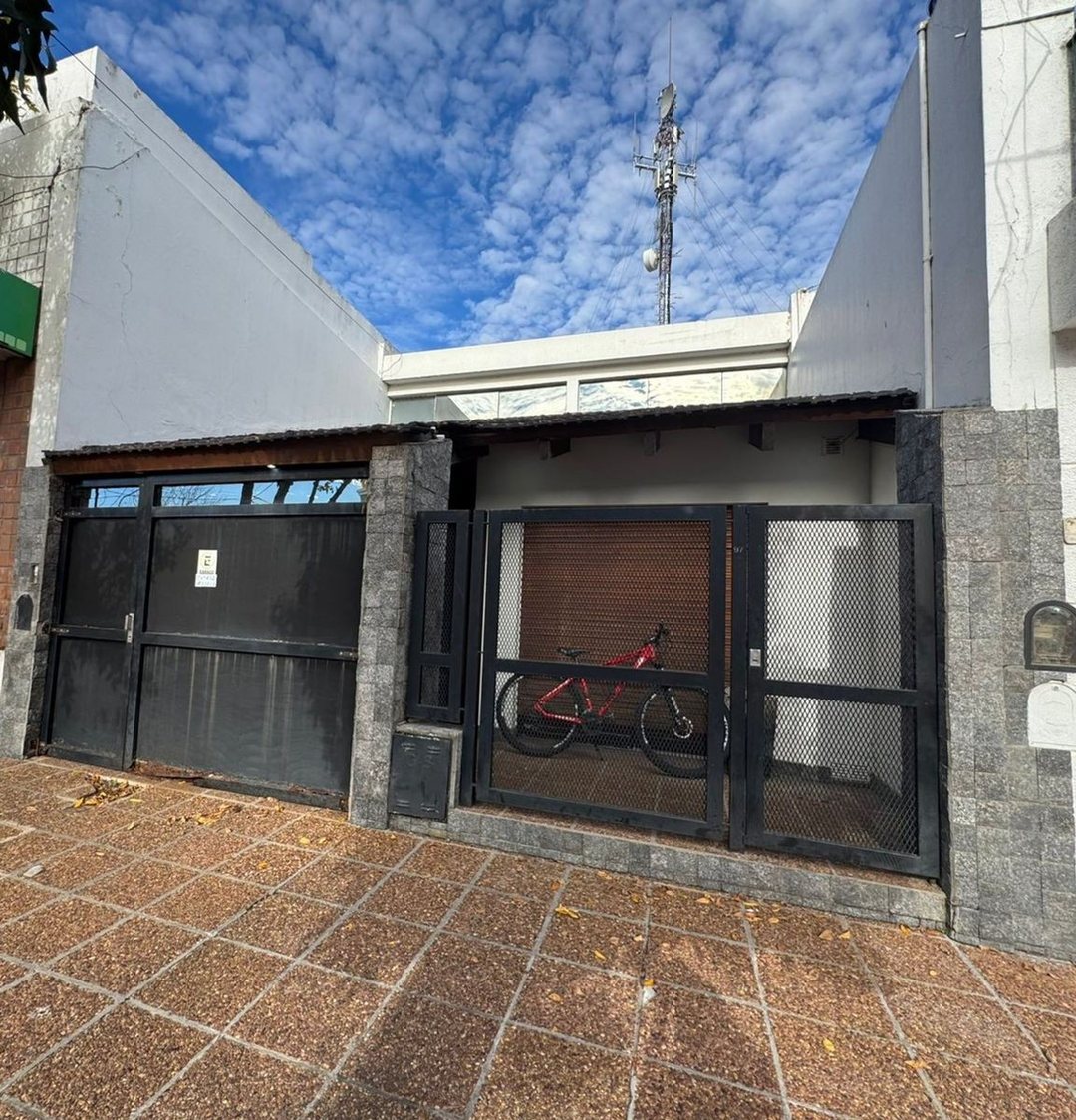 CASA EN VENTA EN LOS TOLDOS