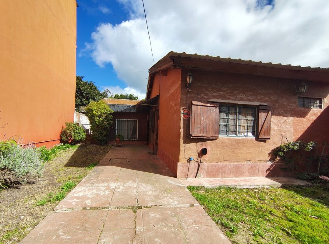 VENTA CASA 3 AMB ALTO CAMET