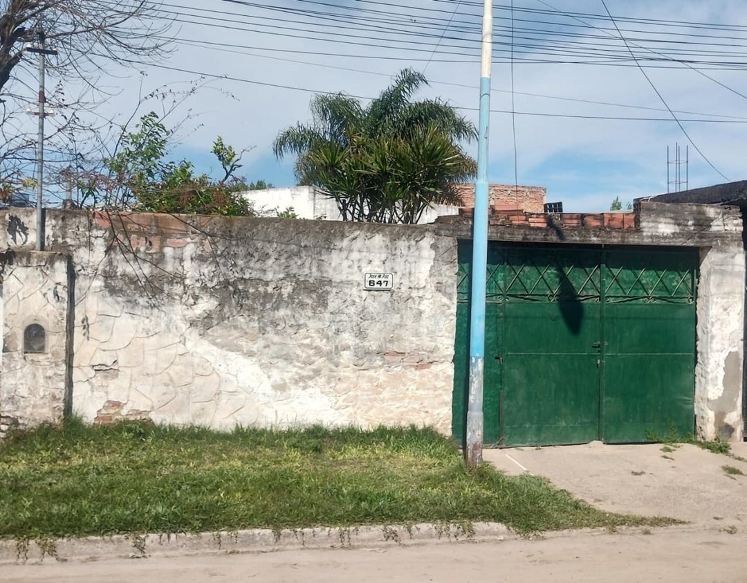 VENDO. JOSÉ MA. PAZ 647 (entre Belgrano y Tucumán)