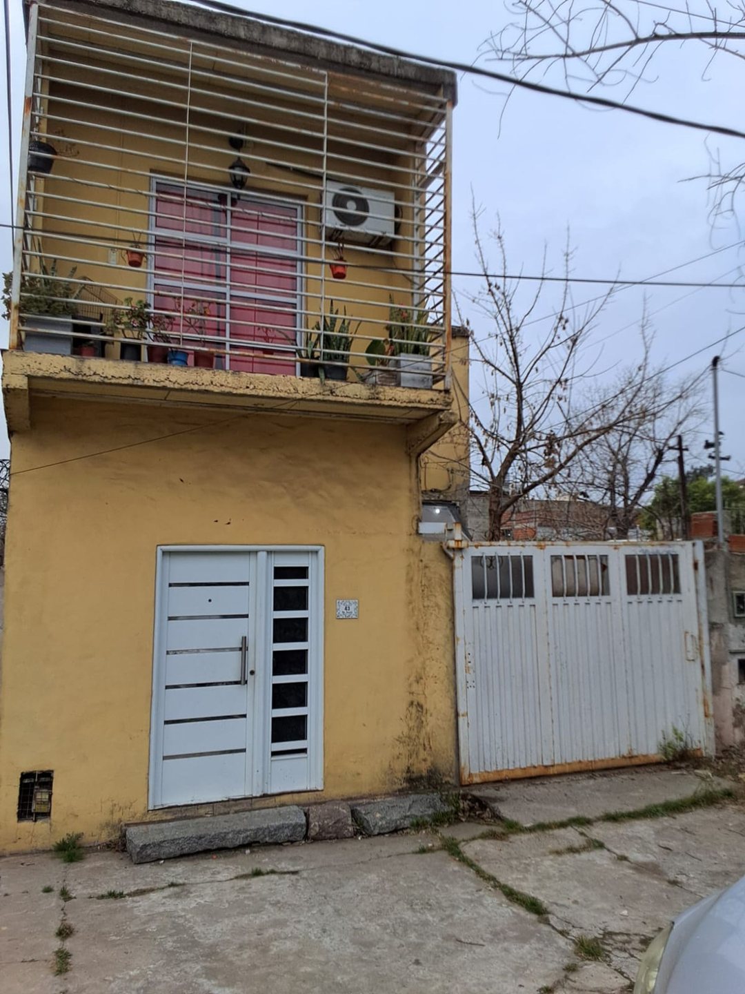 Casa muy buena, falta terminacion