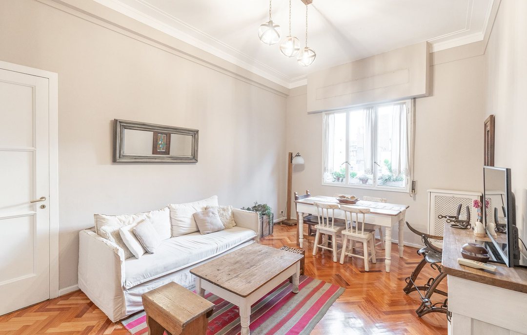 VENTA DEPTO 4 AMBIENTES  EN BALVANERA REFACCIONADO