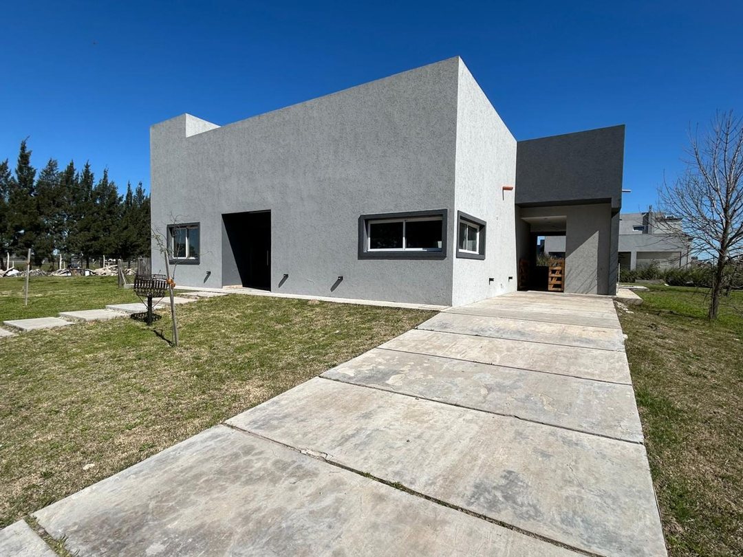 Casa de 4 ambientes en Venta en Canning