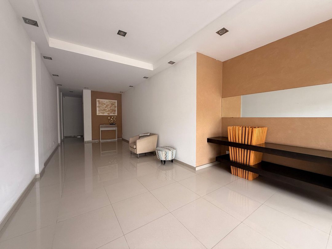 2 Ambientes en Ministro Brin 3700 – Luminoso