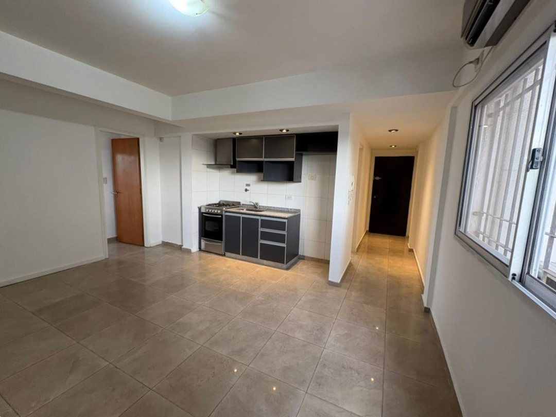 ALQUILER HERMOSO DEPTO 2 AMBIENTES EN LANUS OESTE