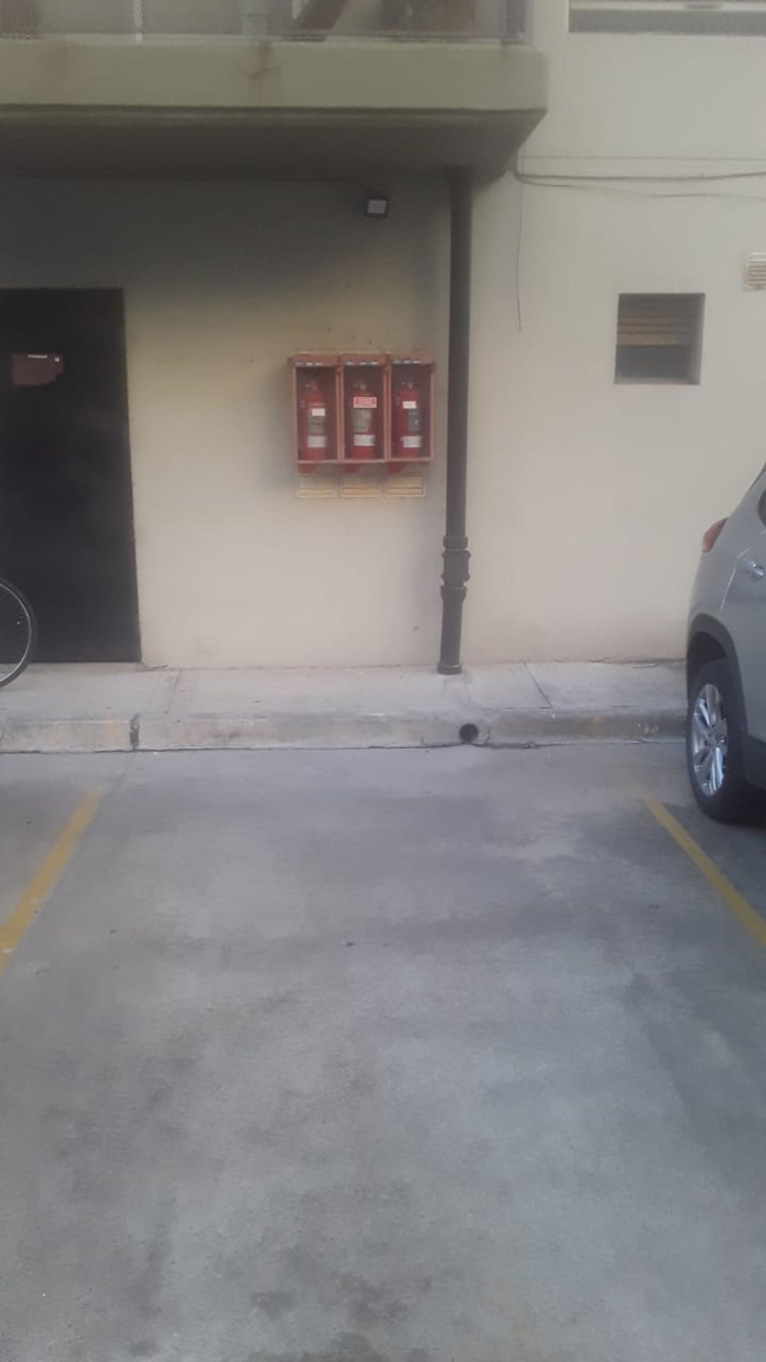 Cochera descubierta en venta en Villa Lugano
