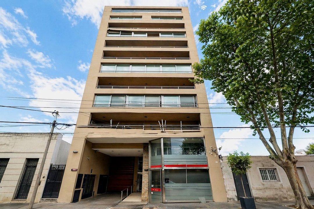 DEPARTAMENTO EN VENTA  MONTE GRANDE  2 AMBIENTES