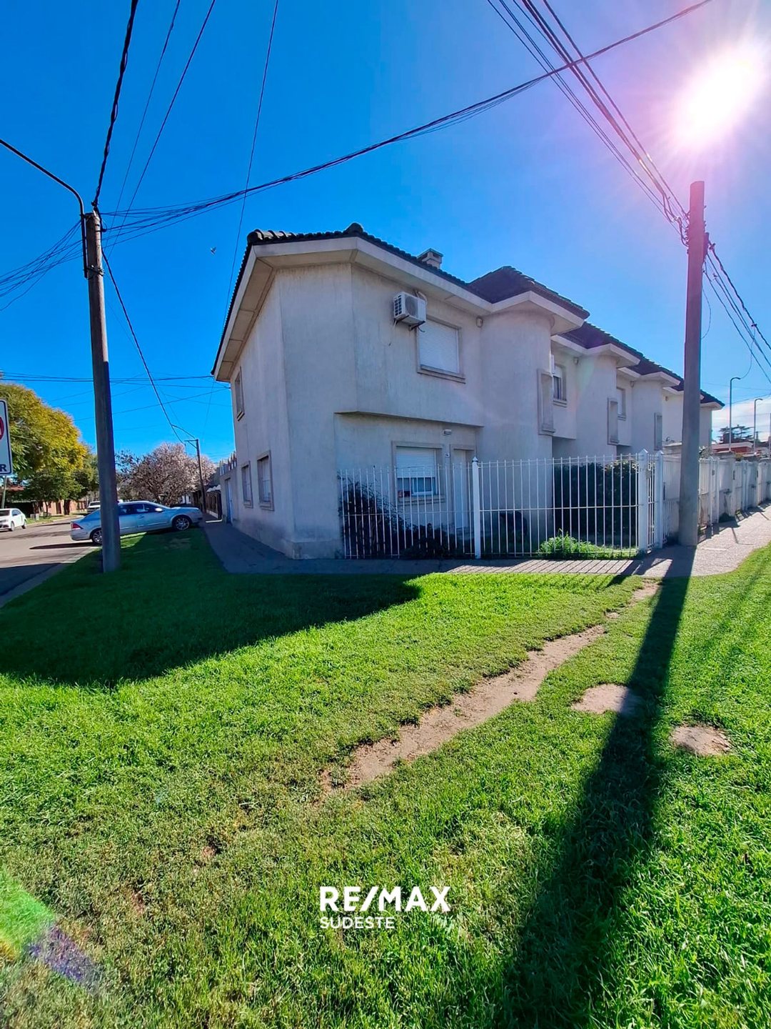 VENTA DUPLEX CON 3 DORMITORIOS